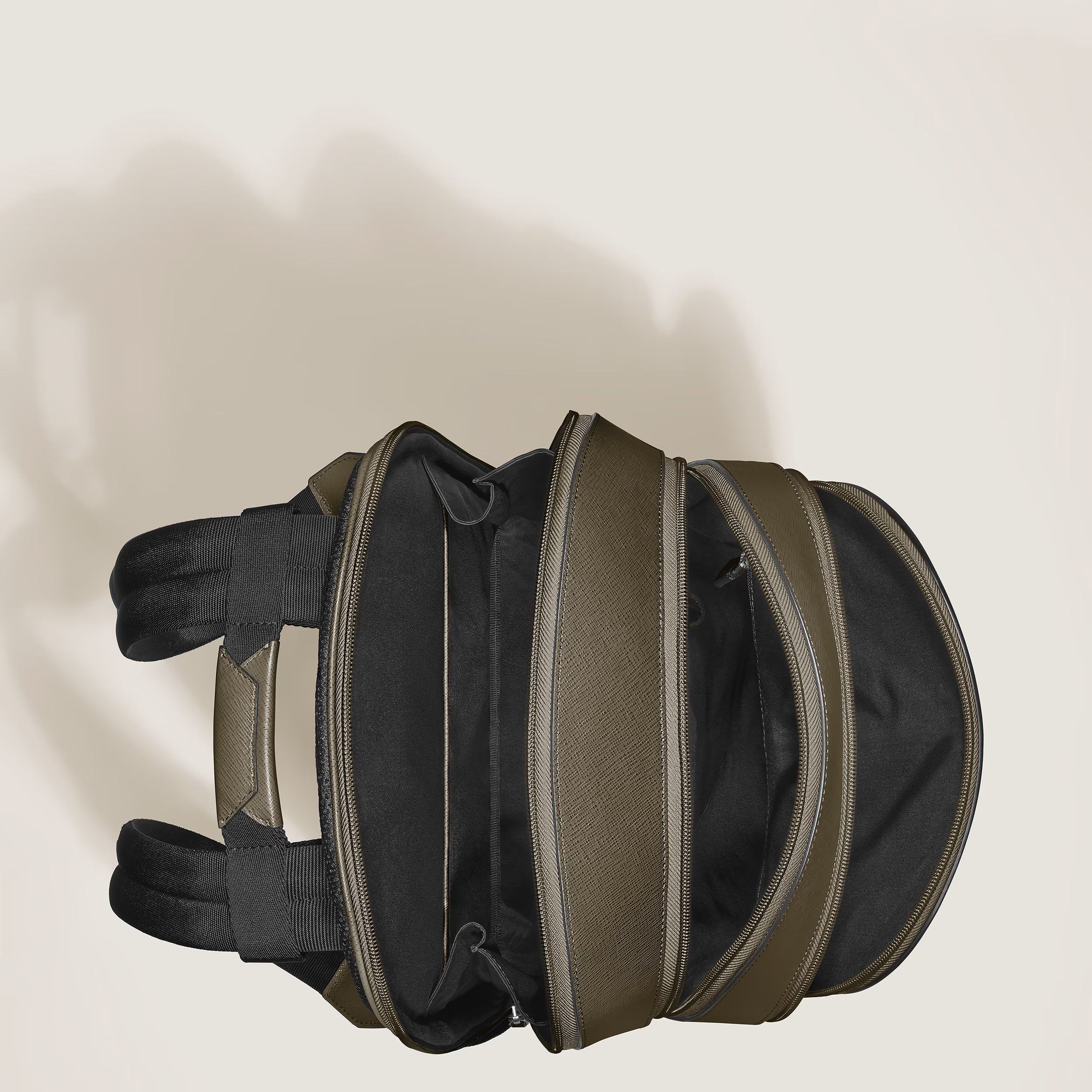 Sac à Dos Moyen Format avec 3 Compartiments Sartorial Kaki
