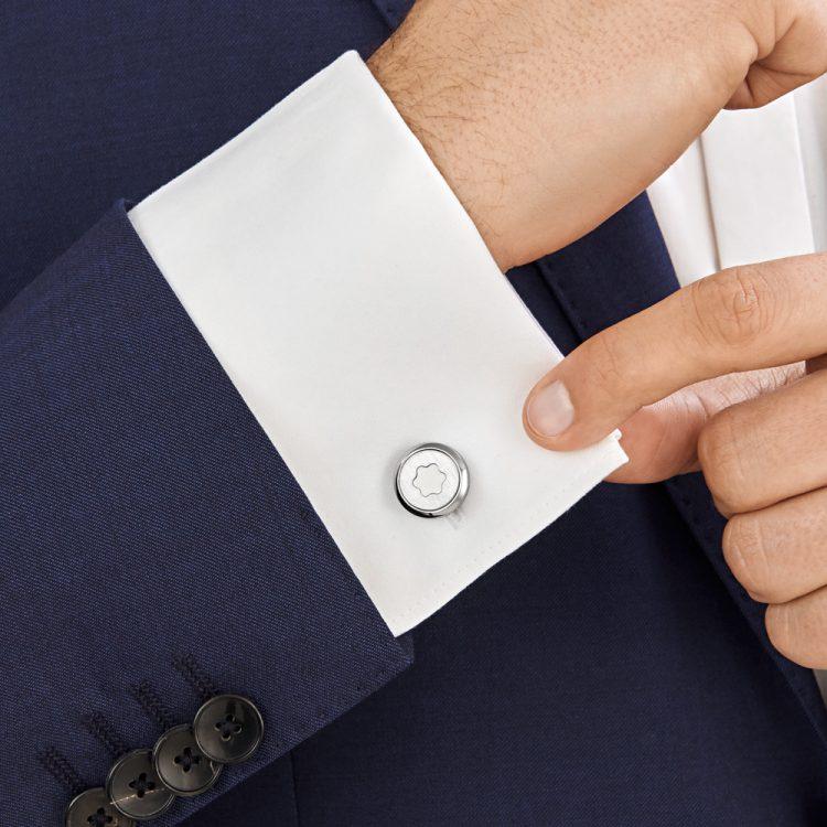 Boutons de manchetteMontblancBoutons de manchette Montblanc Starwalker ronds en acier inoxydable avec emblème Montblanc