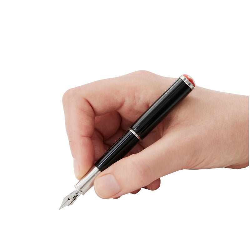 Stylo plumeMontblancStylo plume (M) noir Montblanc Heritage Rouge et Noir « Baby » Édition Spéciale