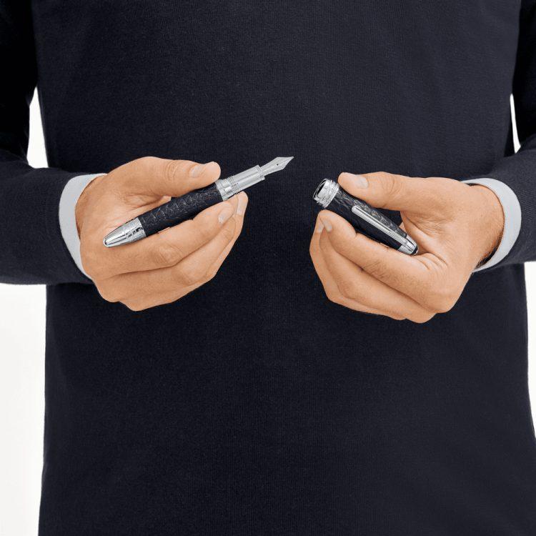 Stylo plumeMontblancStylo plume Montblanc Great Masters Exotic Leather en cuir d'alligator noir