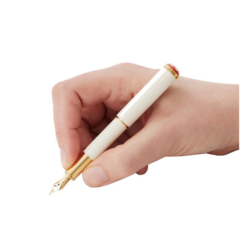 Stylo plumeMontblancStylo plume (F) couleur ivoire Montblanc Heritage Rouge et Noir « Baby » Édition Spéciale